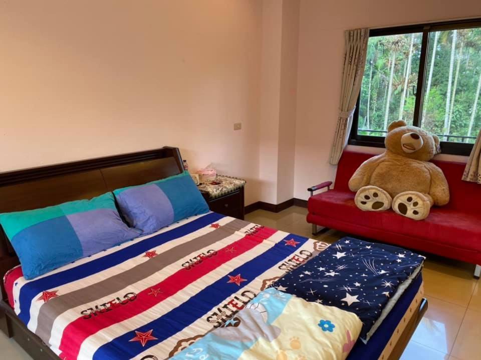 蔓條絲裡slow Motion B&B Yuchi Dış mekan fotoğraf